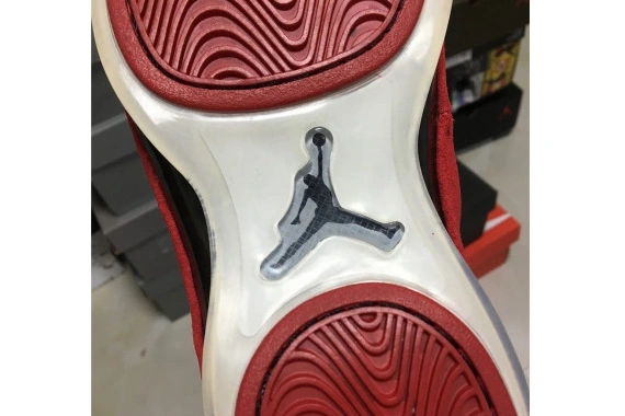 18“ JORDAN SUEDE” RED AIR AA2494-601 AA2494-601 0826